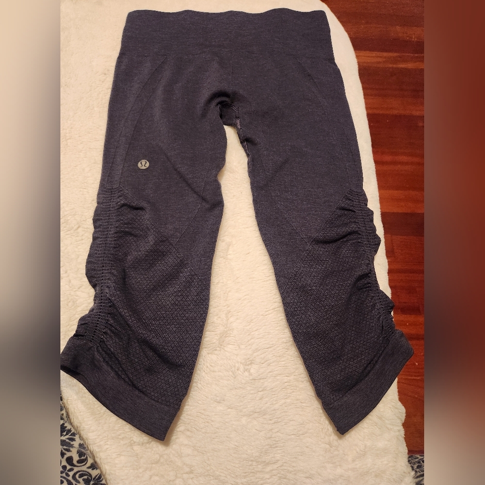 lululemon athletica blue Violet Leggings with Ruched Sides